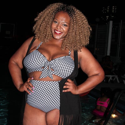 Curvy Girls Shut It All the Way Down at the Golden Confidence Pool Party